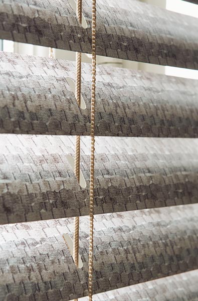 germania-luxaflex-aluminium-jalousien-farbauswahl