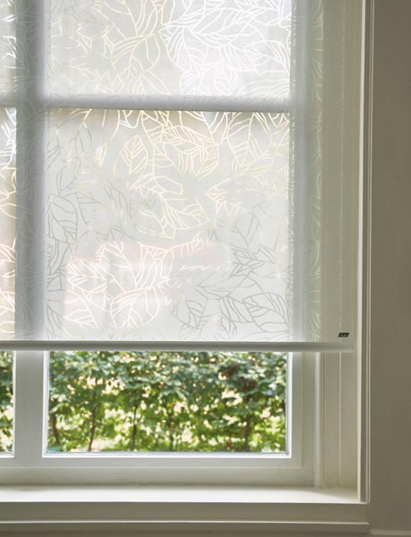 germania-luxaflex-rollo-kollektion-ausbrenner-weiss