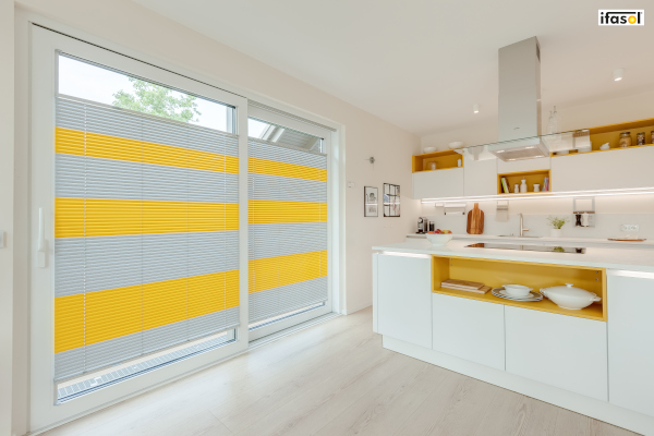 ifasol-aluminium-jalousie-free-line-verspannt