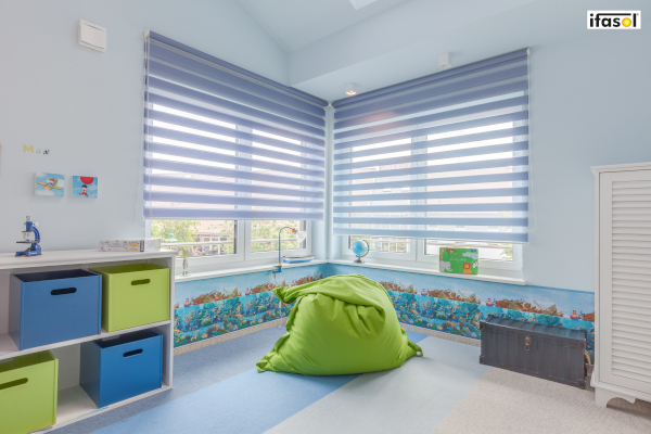 ifasol-doppelrollo-mit-traegerprofil-dr3